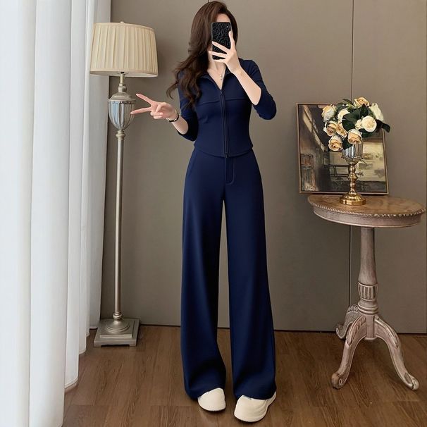 2026 Casual New Fashion Sportswear, Age-reducing Suit, Stylish High-end Two-piece Set For Petite Women, Spring And_ecoleips.com
