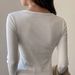 K Lace Lace V-neck Long Sleeved Base Shirt For Women, Slim Fit Design, Front Shoulder T-shirt_ecoleips.com