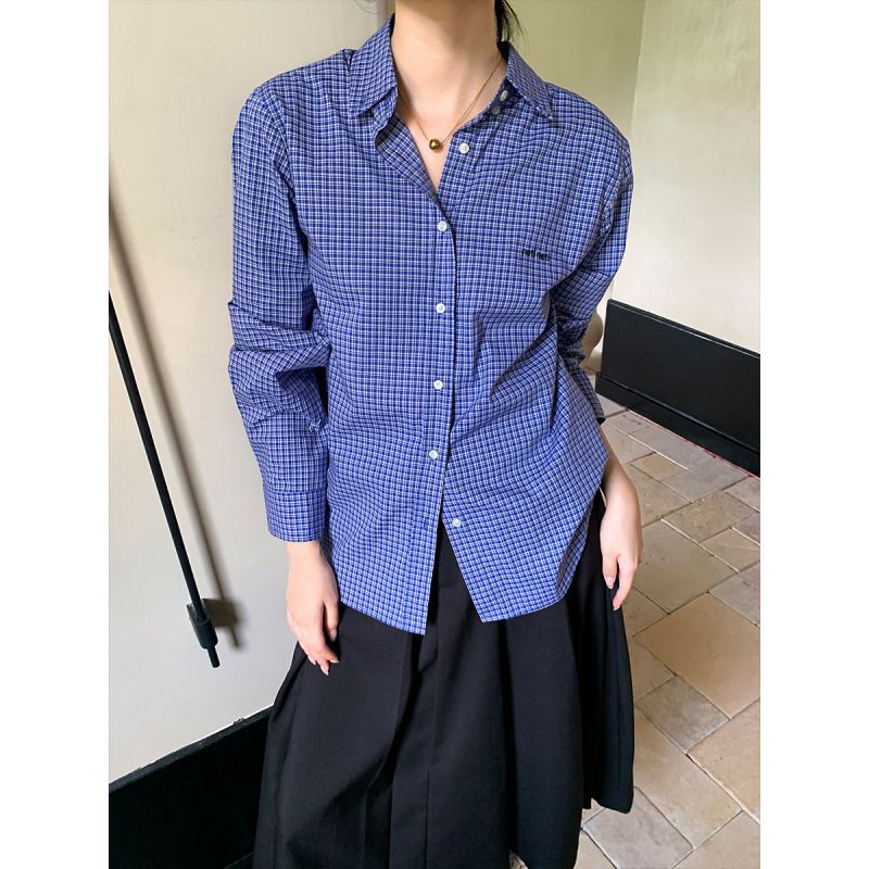Blue Checkered Shirt Jacket For Women, Autumn Design With A Chic And Casual Vibe, Featuring A Relaxed Long-Sleeved Top._ecoleips.com