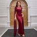 Elegant Burgundy Lace Formal Dress – Long Sleeve Ball Gown With Gold Embellishments & Puff Sleeves (Sizes S-XL, Mid-Length Train, Square Neckline)_ecoleips.com