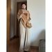 Stunning Early Autumn Outfit In Korean Old Money Style, With A Relaxed And Sophisticated Vibe, Super Stylish Cape_ecoleips.com