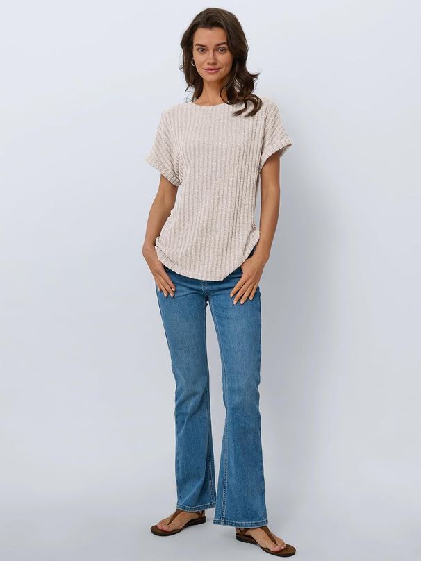 Women's Summer Short-Sleeved Shirt With Casual Round-Neck Design_ecoleips.com