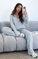 "Women's Casual Two-Piece Knit Sweater Set Long Sleeve Lapel Cardigan & Pullover Winter Outfit"_ecoleips.com