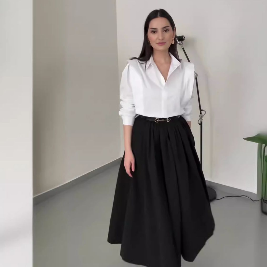 Women's Clothing all match solid color shirt high waist large swing skirt two piece suit_ecoleips.com