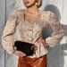 K Elegant Embroidered Blouse, New Commuter Style, Square Neck, Puffy Sleeves, Women's Top, Women's. No Bags, Earrings Or Other Accessories._ecoleips.com