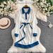 Celebrity Inspired Elegant Patchwork Denim Collared Dress, Perfect For Autumn And Winter, With A Belted Waist And Slit, Midi Length._ecoleips.com