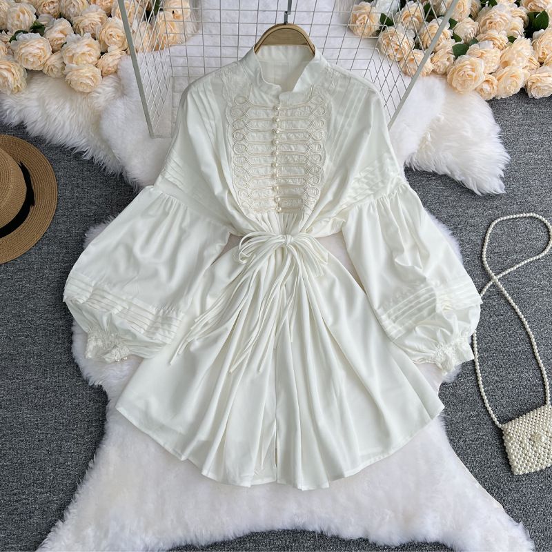 New Autumn Women's French Court Style Dress With Doll Collar, Lace Bow Tie, Lantern Sleeves, And Pearl Buttons_ecoleips.com