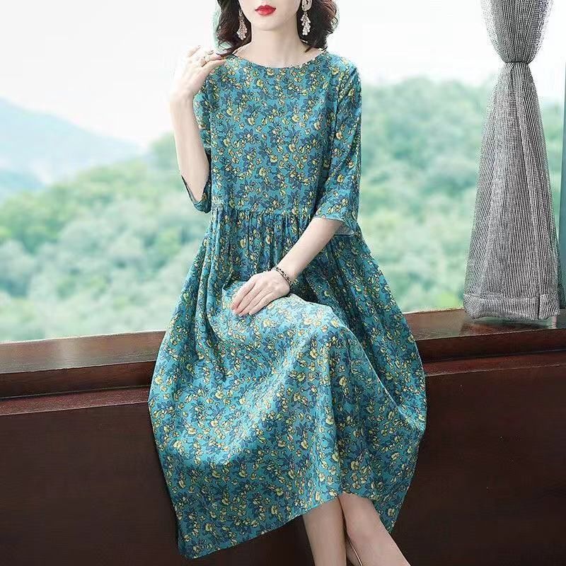 Floral Patterned Dress, Available In Size 200 For Women Of Larger Builds; Suitable For Overweight Ladies, Middle-Aged Mo_ecoleips.com