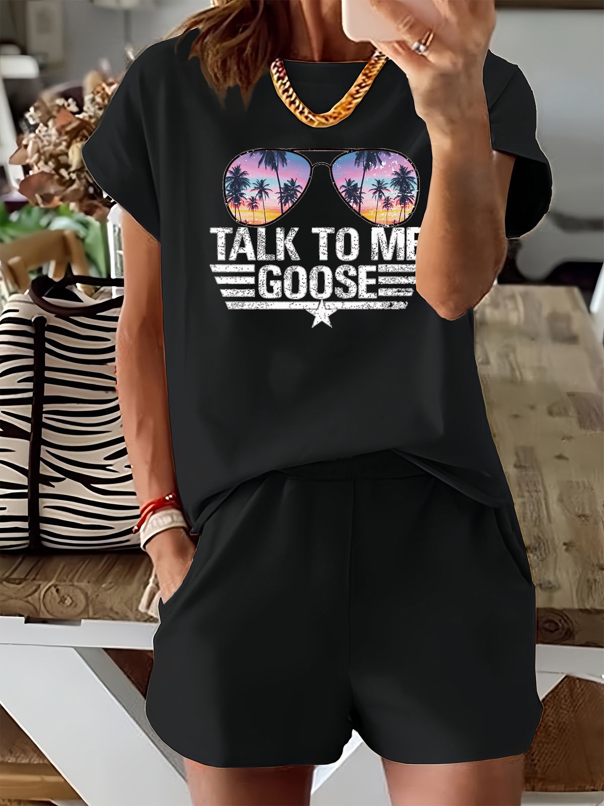 Women’s 2 Piece Outfit Set – Oversized Graphic T-Shirt And Biker Shorts Matching Set, Casual Summer Lounge Tracksuit For Daily Wear-355_ecoleips.com