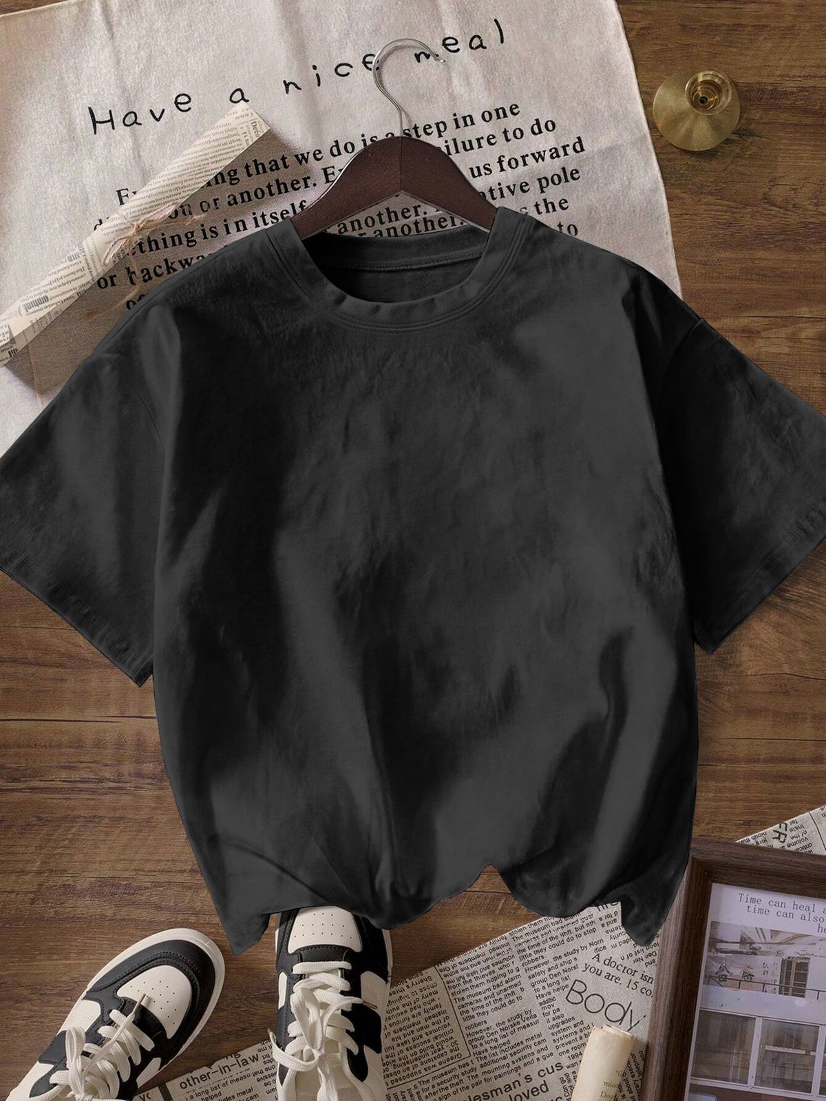 Women's Oversized Cotton Tee Soft And Breathable Casual T-Shirt for Streetwear And Daily Comfort Versatile Color Options_ecoleips.com