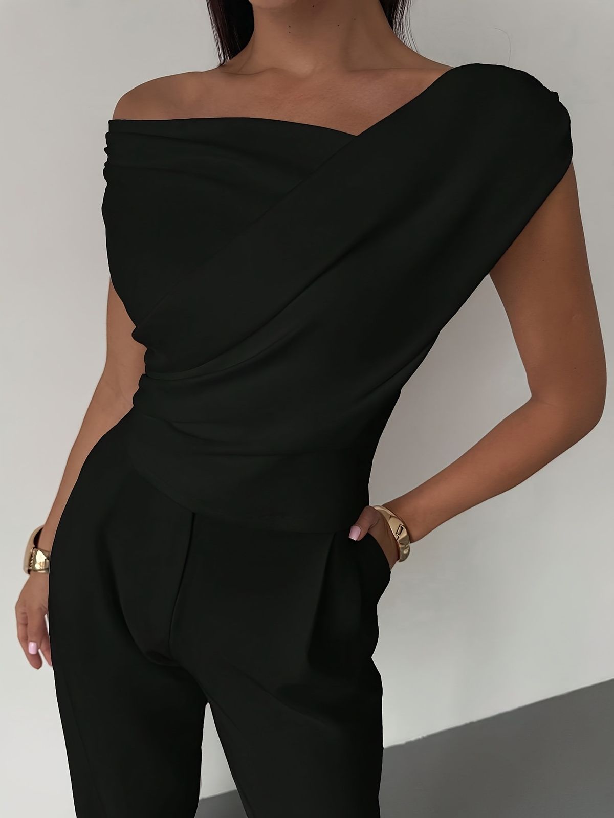Women's Clothing Women's Solid Color Sleeveless T-Shirt Off-Shoulder Slim Fit Short Top Simple Style Fashion_ecoleips.com