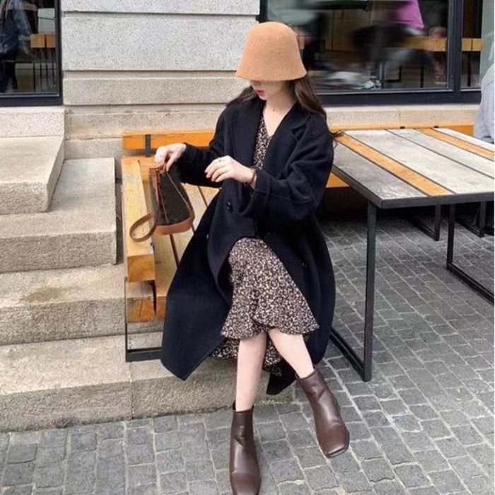 "Korean Oversized Wool Blend Coat Women's Long Trench Coat With Notched Lapel In Beige/Pink/Grey/Taupe/Black/Purple"_ecoleips.com
