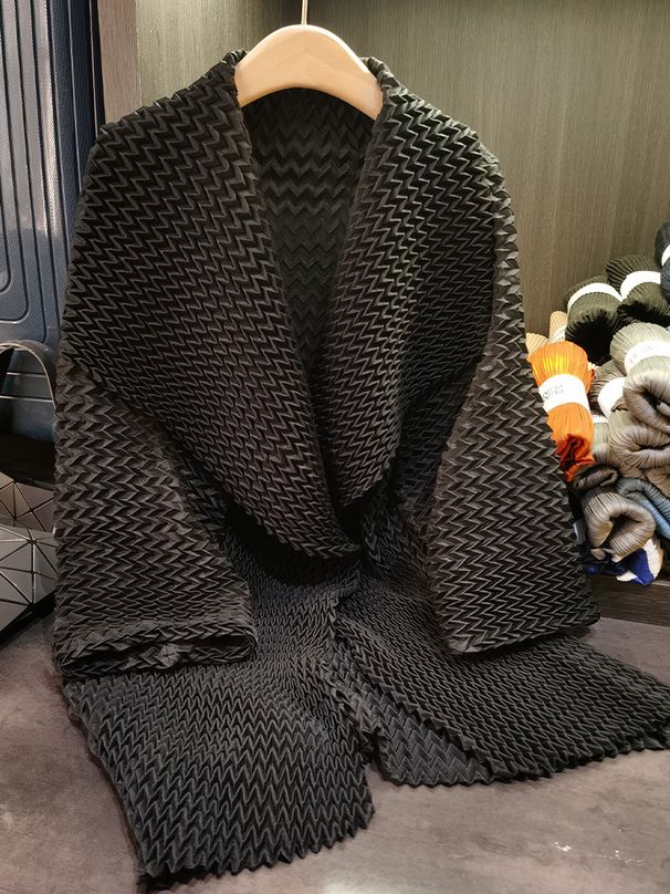 Women's Clothing Large Lapel Mid Length Pleated Windbreaker Temperament Commuting Loose Buttonless Cardigan Jacket Women's Spring New Style_ecoleips.com