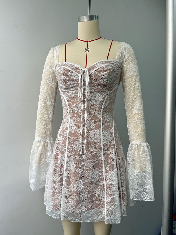 Women's Strapless Backless Dress Spring Flared Sleeves French Mini Skirt Sexy Style_ecoleips.com