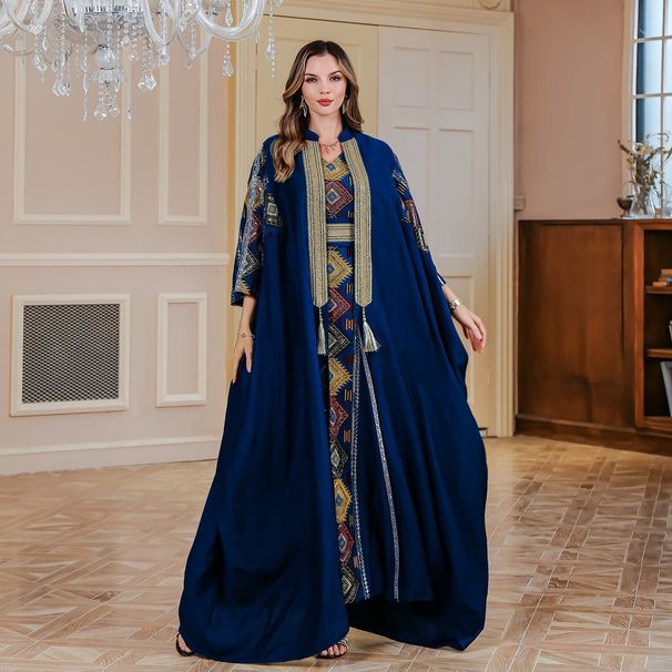 Modest Abaya Dress/Muslim Dress Women Elegant Embroidered Abaya Dress – Modest Long Sleeve Maxi Robe With 3D Floral Patterns (M-XXL)_ecoleips.com