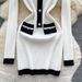 Elegant Inspired V-Neck Long Sleeve Knit Dress With Contrast Trim & Waist-Defining Metal Buttons – Slimming & Stylish_ecoleips.com