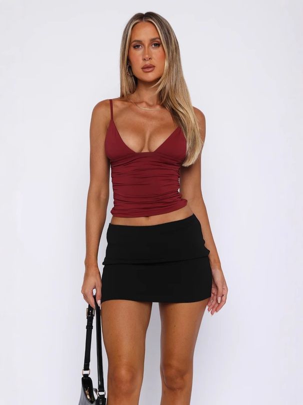 Aria Basics Aria Basics AYJ24S009 European And American Women's Clothing, Solid Color V-neck Sleeveless Crop With Pleats, Camisole Top For Sexy_ecoleips.com