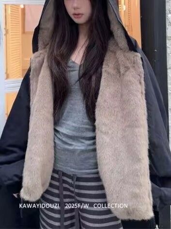 Women's Eco-Friendly Waterproof Faux Fur Jacket - Reversible Winter Coat With Warm Cotton Filling, Hooded Casual Outerwear (Black, Khaki, Red-Brown)_ecoleips.com
