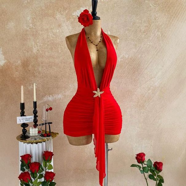 Red Crisscross V-Neck Bodycon Mini Dress for Women with Starfish Charm And Flowing Tie Detail_ecoleips.com