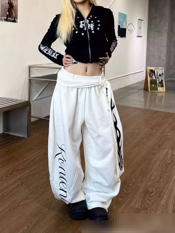 Retro Flame Print Detachable Strap Baggy Pants – Women’s Hip-Hop Wide Leg Joggers In White/Navy_ecoleips.com