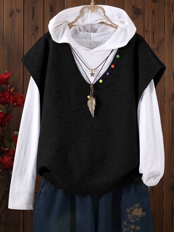 Plus Size V-Neck Knit Vest With Colorful Buttons, Loose Sleeveless Sweater, Casual Layering Top For Women_ecoleips.com
