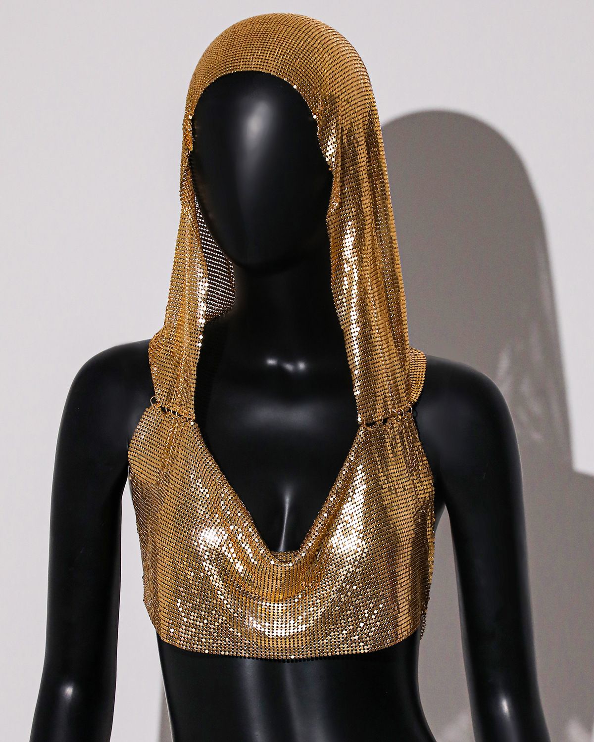 Women's Metallic Sequel Hooded Vest – Y2K Streetwear Crop Top For Summer Festivals & Nightlife_ecoleips.com