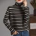 A High-Neck Casual Women's T-Shirt Top, Perfect For Autumn/Winter Wear As A Retro-Style Layering Piece For Daily Commuti_ecoleips.com