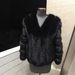 Faux Fox Fur Collar Coat - Women's Short V-Neck Faux Fur Jacket In Cream/Black/Camel (One Size Fits 80-130)_ecoleips.com