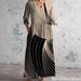 Women's Long Sleeved V Neck Printed Dress Style Fashionable High End Clothing_ecoleips.com
