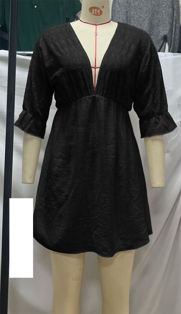 Women's new beach cover-up bikini V-neck sexy sunscreen shirt loose wavy beach cover-up skirt for women_ecoleips.com