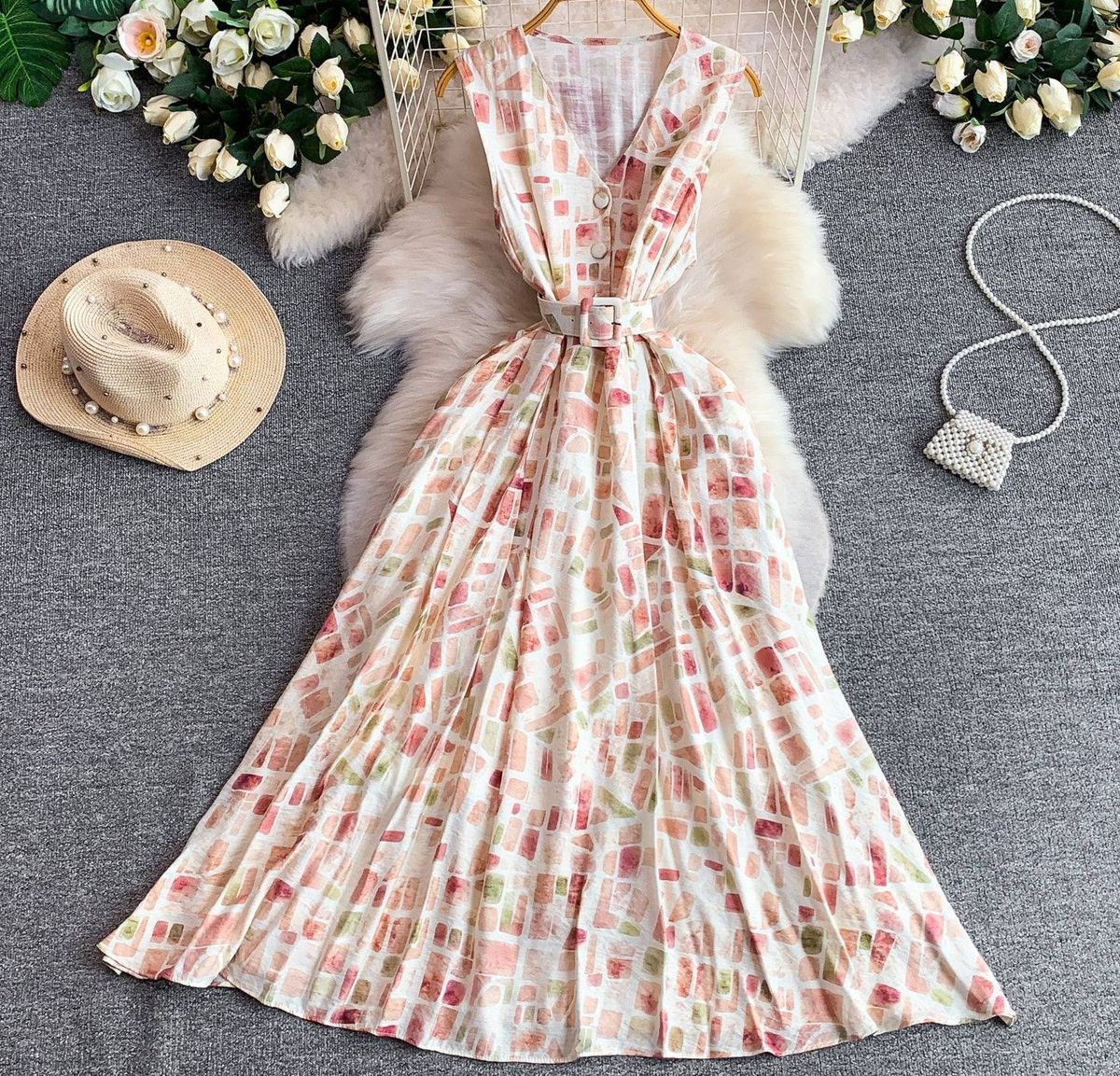 Women's French Style Geometric Print Dress V Neck Sleeveless Slimming A-Line Long Dress Sophisticated Tie Waist Summer Style_ecoleips.com