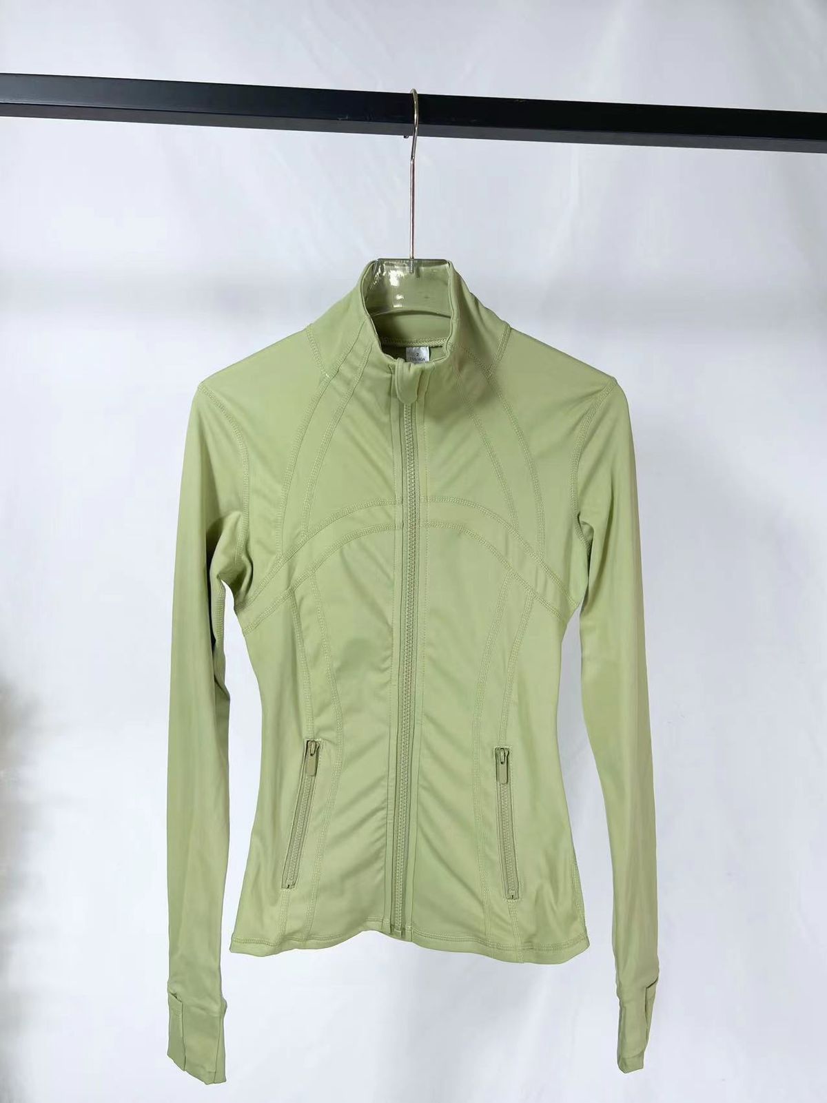 Women's High-Performance Zip-Up Long Sleeve Workout Top – Moisture-Wicking Compression Fit With Gold Zipper_ecoleips.com