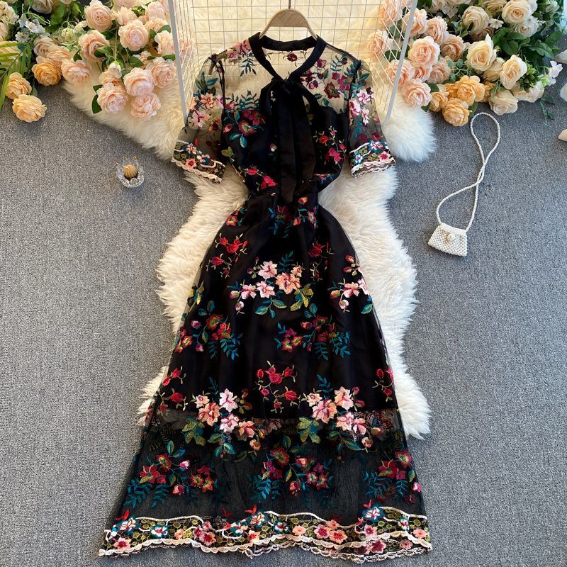 Women's Clothing Niche Hepburn Style Skirt New Contrast Color Bow Tie Collar Short Sleeve Slim Embroidered Flower Dress_ecoleips.com
