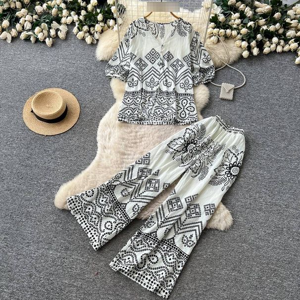 Women's Clothing Women's Green Floral Print Two Piece Set Elegant Slimming Wide Leg Pants V Neck Fashionable Commuter Suit Summer Style_ecoleips.com