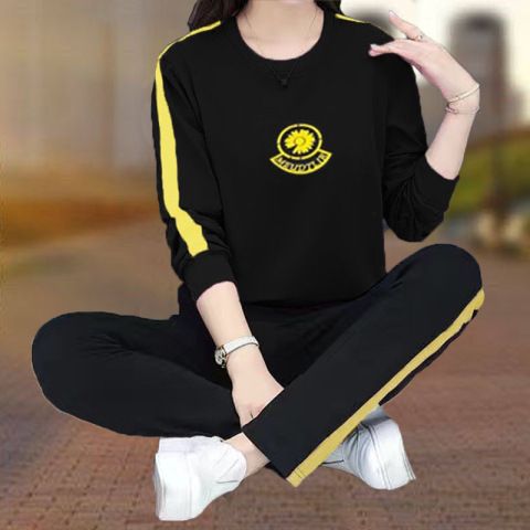 Korean Style Oversized Sweatsuit Set – Relaxed Round Neck Hoodie & Jogger Pants For Women, Trendy Two-Piece Lounge Outfit_ecoleips.com