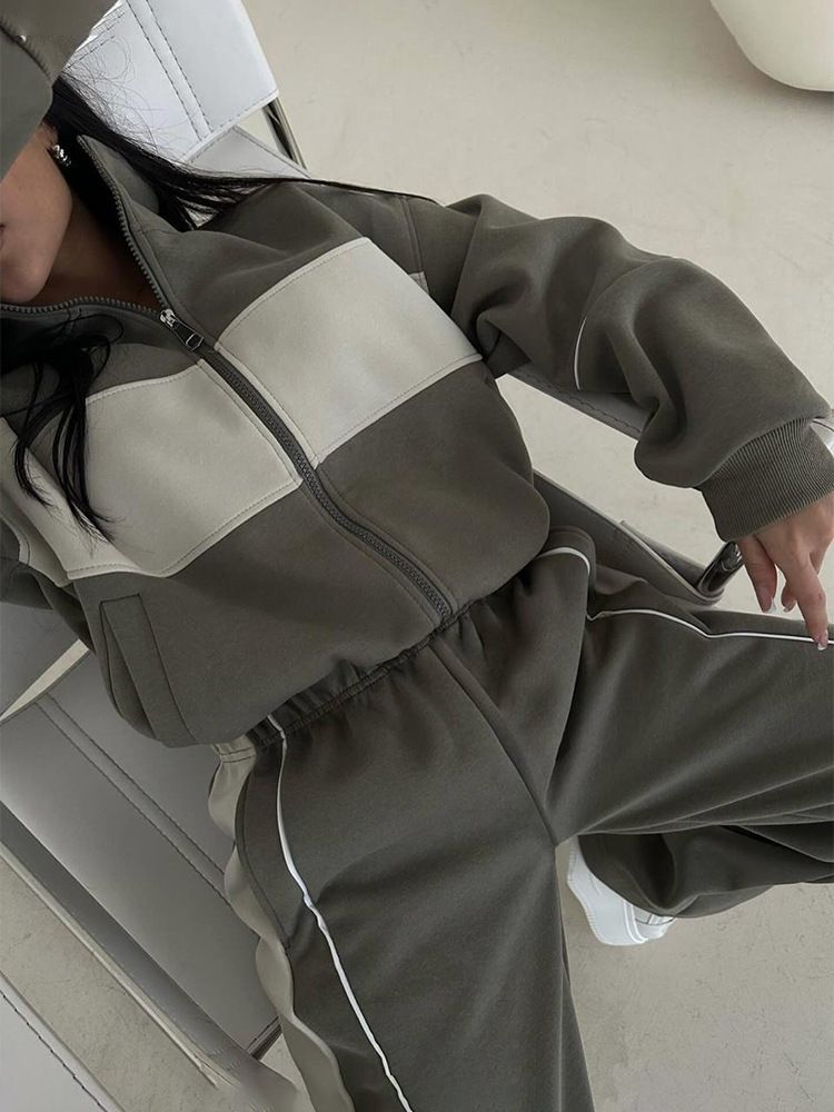 Fashion Women's Clothing New Long-sleeved Contrasting Color Sweatshirt Trousers Casual Suit Autumn And Winter Suit Women_ecoleips.com