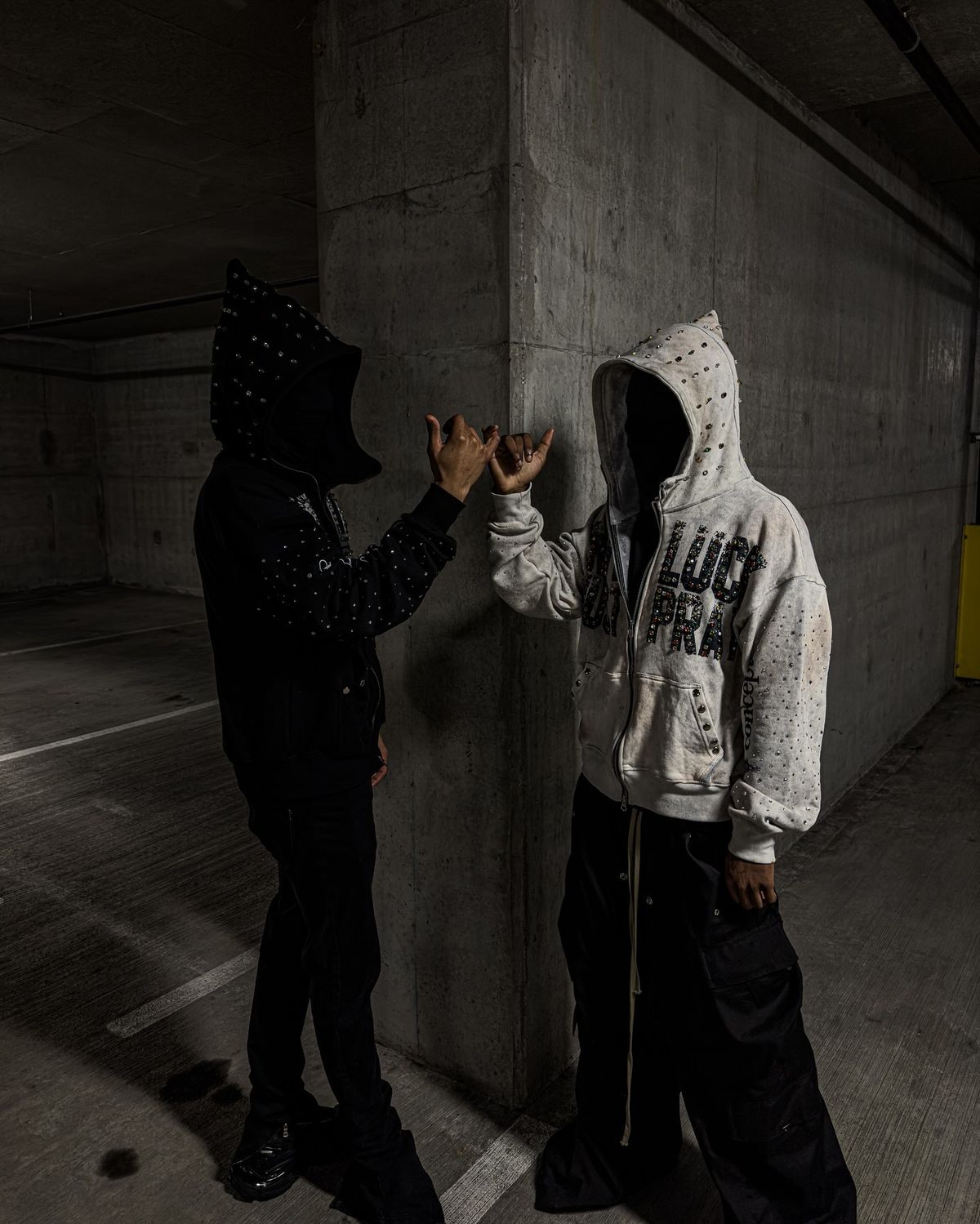 Trendy Unisex Hooded Sweatshirt With Letter Print - Oversized Streetwear Zip-Up Hoodie For Men & Women_ecoleips.com
