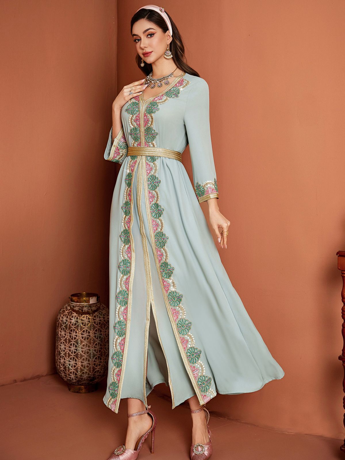 Women's Clothing Elegant Pea Green Lace-Trimmed Dress – Floral Embroidered V-Neck Maxi Dress With Layered Hemline_ecoleips.com