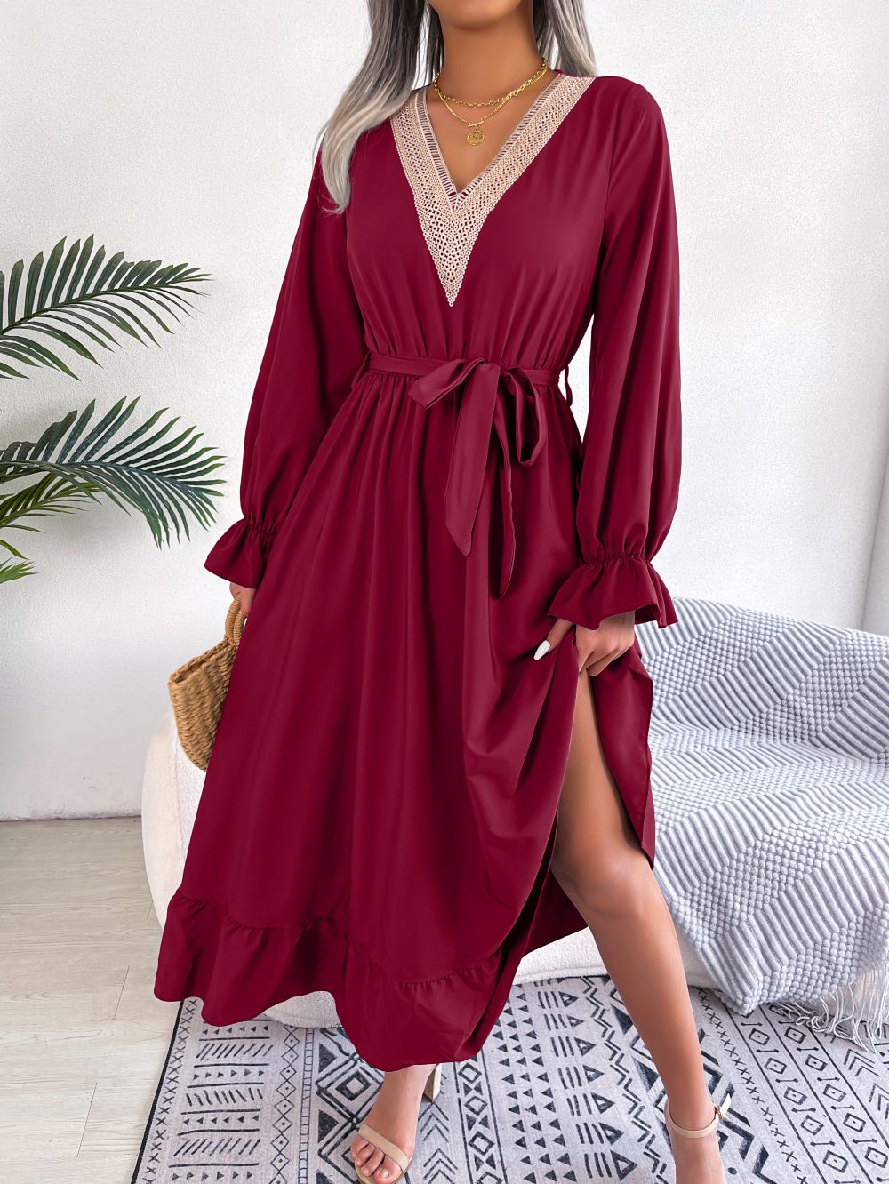 Women's Clothing Ins Style Real Shot Autumn And Winter Temperament V Neck Lace Waist Ruffled Long Skirt_ecoleips.com