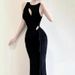 Sweet, Sexy, Fashionable, Asymmetrical Hem, Waist-cinching, Tie-waist, Bodycon, Summer Slim-fit, Elegant Knitted Dress_ecoleips.com