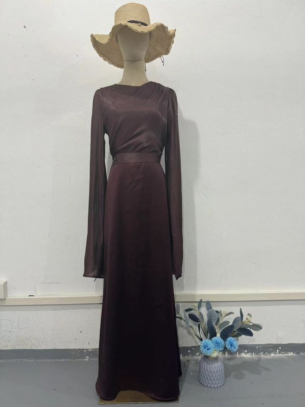 Spliced Organza Long Satin Slim Dress With Large Swing Sleeves Without A Hat_ecoleips.com