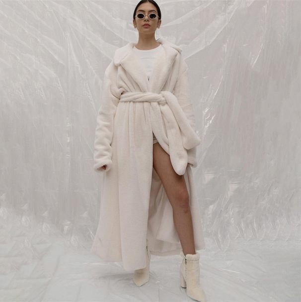 Luxury Faux Fur Coat For Women - Long Winter Trench With Notched Lapel & Plush Rabbit Fur Collar (Ivory/Beige)_ecoleips.com