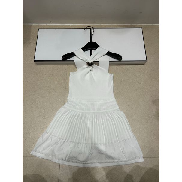 2026 Spring/Summer New Style Buckle Halter Twist Dress, Feminine Sleeveless Waist-Cinching Slimming Knit Tank Dress_ecoleips.com