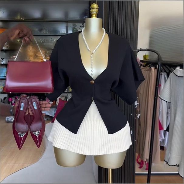 Women's Clothing Women's Temperament Casual V Neck Short Sleeve Knitted Top Slim Fit Versatile Style Autumn Winter_ecoleips.com