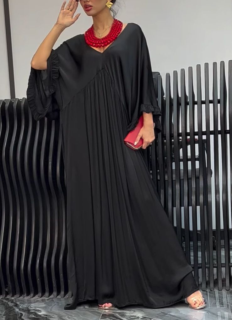 Long Dress With Satin Fabric, Lotus-Leaf Sleeves, And Pleats, Perfect For Summer Leisure In The Middle East_ecoleips.com