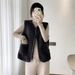 Women's Vintage Faux Shearling Vest Winter Cozy Fleece Jacket Zip-Up Sleeveless Outerwear With Pockets_ecoleips.com