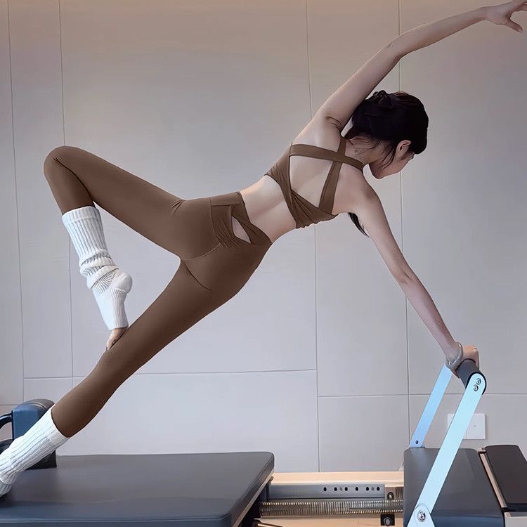 Women's New Fitness Set Includes A Sexy Tank Top With Chest Pads, Shockproof Butt-lifting Leggings, And Pilates Yoga_ecoleips.com