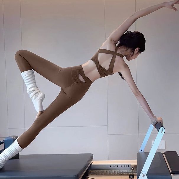 Women's New Fitness Set Includes A Sexy Tank Top With Chest Pads, Shockproof Butt-lifting Leggings, And Pilates Yoga_ecoleips.com