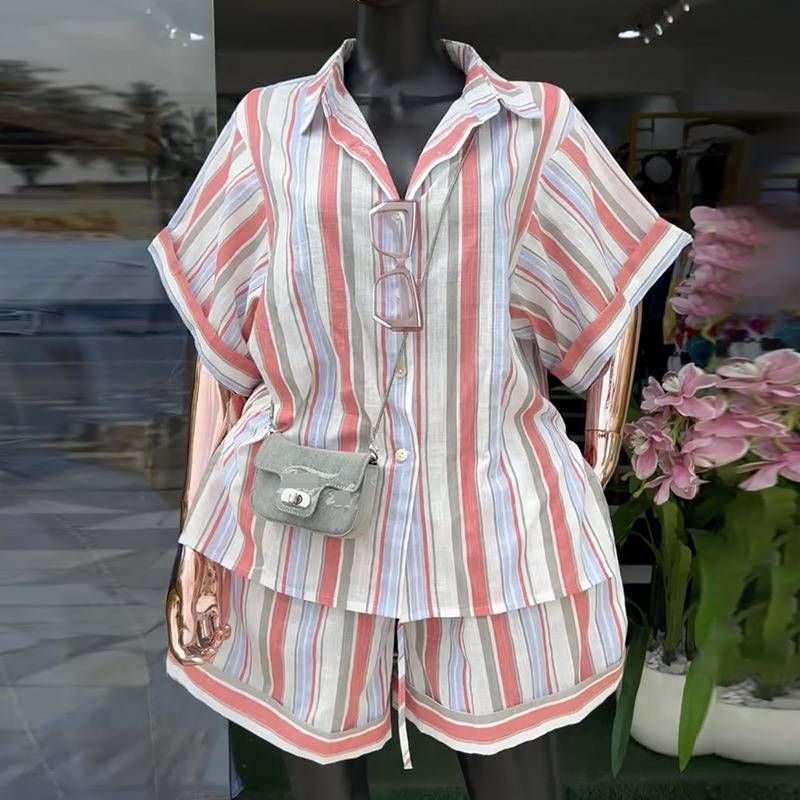 K Women's New Fashionable Lapel Striped Short Sleeved Shirt With Lace Up Wide Leg Shorts Set. No Glasses, Bags, Or Other Accessories_ecoleips.com