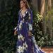 Winter Women's V Neck Long Sleeve Stretch Print Swing Dress European American Style Foreign Trade Large Size_ecoleips.com